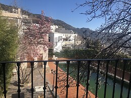 Hostal Poqueira