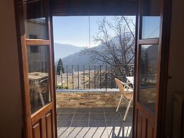 Hostal Poqueira