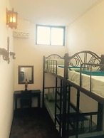 YHA Bangkok Airport - Hostel