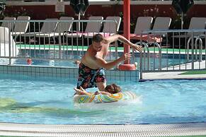 Club Aida Apartments