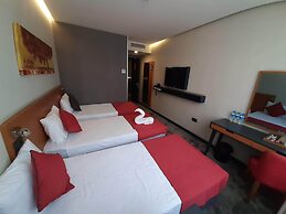 Sapko Airport Hotel
