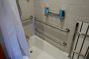 Aloft Raleigh-Durham Airport Brier Creek