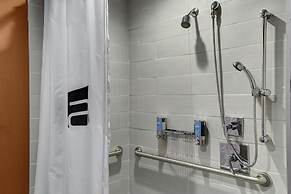 Aloft Raleigh-Durham Airport Brier Creek