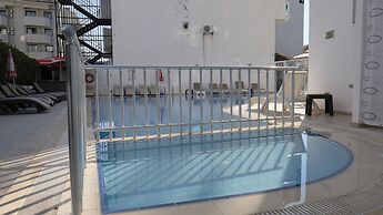Cihan Turk Hotel