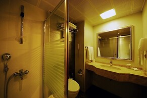 Golden Rock Beach Hotel - All Inclusive