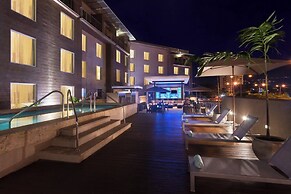 Courtyard by Marriott Kingston, Jamaica