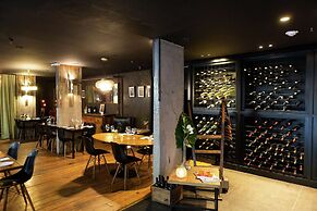 Anselmo Buenos Aires Curio Collection By Hilton