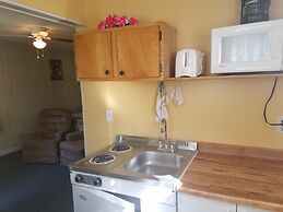 Sunnyside Motel & Cottages