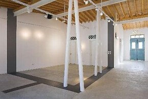 Resart Traditional House