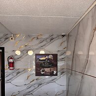 Capone's Hideaway Motel