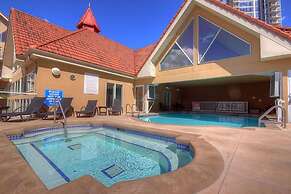 Discovery Bay Resort by DKRA