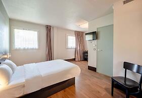 B&B HOTEL Hyères