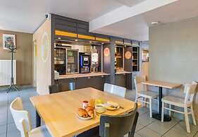 B&B HOTEL Lyon Saint-Priest