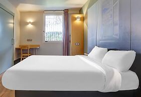 B&B HOTEL Châlons-en-Champagne