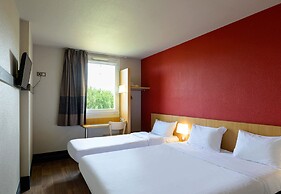 B&B HOTEL Marne-la-Vallée Bussy