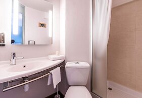 B&B HOTEL Chambéry La Cassine