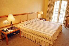 San Raphael Country Hotel