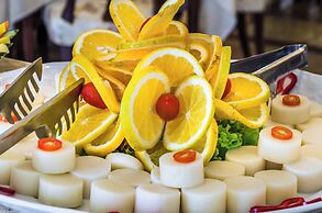 San Raphael Country Hotel