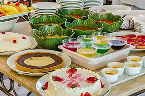 San Raphael Country Hotel