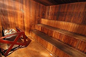 San Raphael Country Hotel