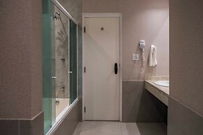 San Raphael Country Hotel