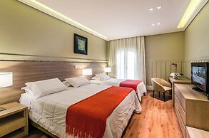 San Raphael Country Hotel