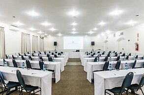 San Raphael Country Hotel