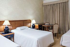 San Raphael Country Hotel