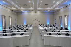 San Raphael Country Hotel