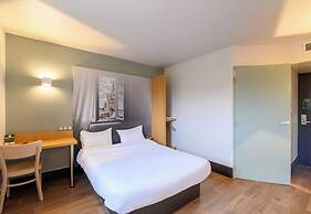 B&B HOTEL Creil Chantilly
