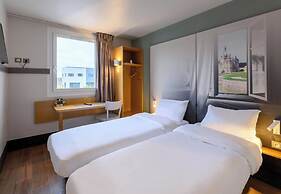 B&B HOTEL Creil Chantilly