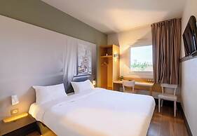 B&B HOTEL Creil Chantilly