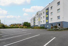 B&B HOTEL Creil Chantilly