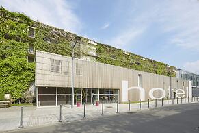 B&B HOTEL Lille Centre Grand Palais