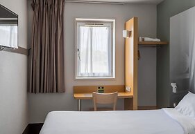 B&B HOTEL Troyes Saint-Parres-aux-Tertres
