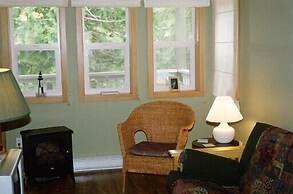Spring Cove Cabins