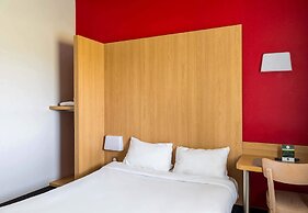 B&B HOTEL Troyes Barberey