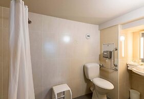 B&B HOTEL Troyes Barberey