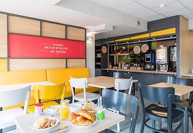B&B HOTEL Troyes Barberey