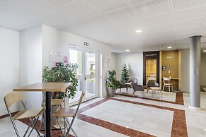 B&B HOTEL Lyon Grand Stade Meyzieu