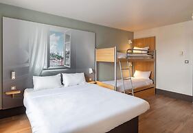 B&B HOTEL Lyon Grand Stade Meyzieu