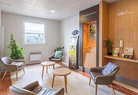 B&B HOTEL Lyon Grand Stade Meyzieu