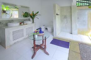 Apa Villa Illuketia