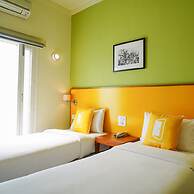 Bloom Boutique - Signature Towers