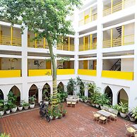 Bloom Boutique - Signature Towers