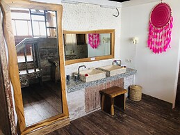 The Princess Of Mentigi Bay