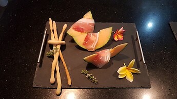 The Princess Of Mentigi Bay