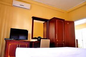Grand 7 Hotel - Thalawathugoda
