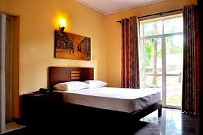 Grand 7 Hotel - Thalawathugoda