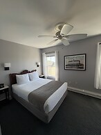 The National Hotel